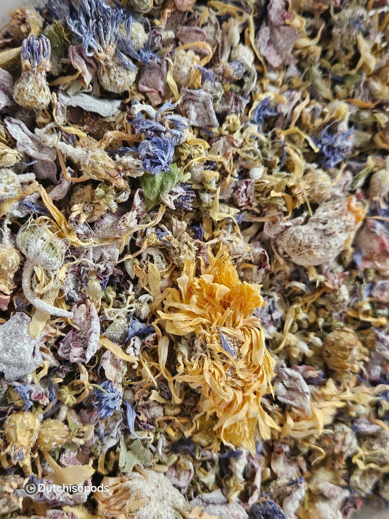 Bloemen, kalk en gistmix